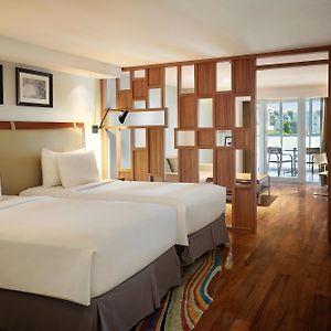 Executive Kamer met Twee Aparte Bedden